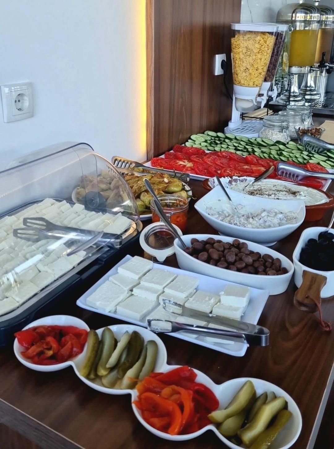 Sunrise Apart-Hotel Ulcinj Luaran gambar
